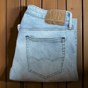 American Eagle Outfitters Light Wash Jeans